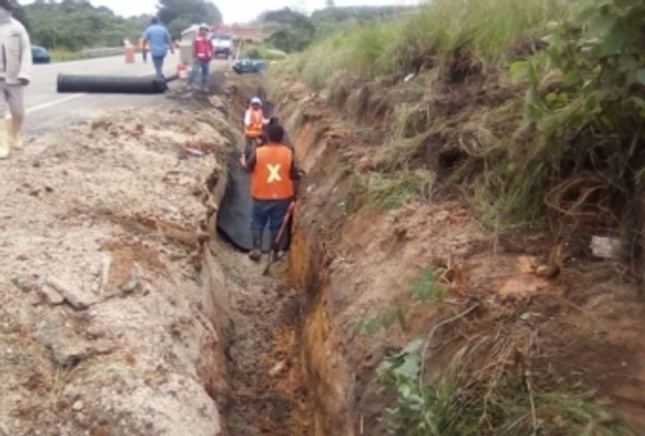 DRENAJE DE CARRETERA TUXTLA CHIAPAS_2