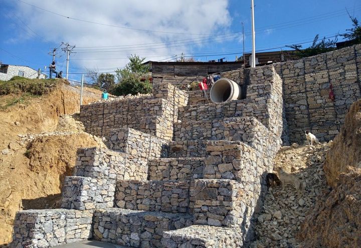 MURO CON SISTEMA TERRAMESH Y ALCANTARILLA_3