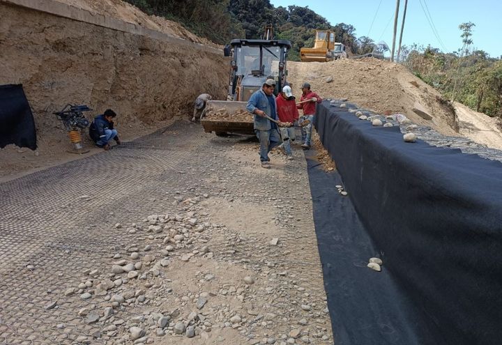 RECONFORMACION PLATAFORMA CARRETERA ANTIGUA SANT_3.jpg