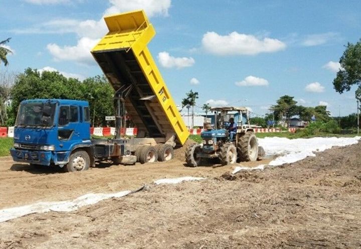 ROAD UPGRADE AT JALAN TANGKAK, MUAR, JOHOR,  MALAYSIA_0