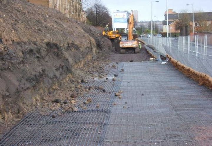 Green Terramesh® geogrid installation