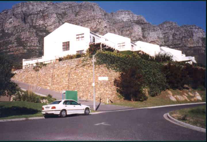 CAMPS BAY HOUSING DEVELOPMENT_0