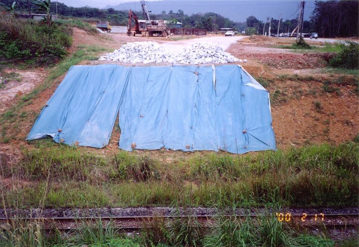 BRIDGE ABUTMENT AT HULU SELANGOR, MALAYSIA_0