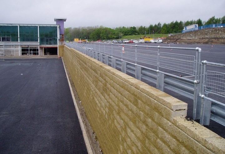 Post construction of MacWall