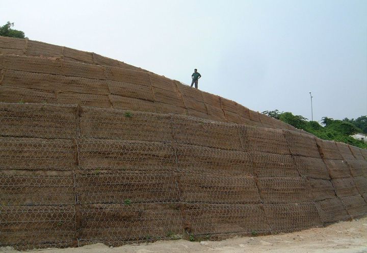 SLOPE REINSTATEMENT WORKS AT TAMAN RASAH JAYA, SEREMBAN_1