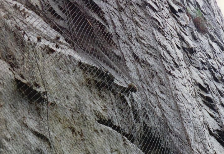 ROCKFALL PROTECTION AT CHANGKAT JERING, PERAK, MALAYSIA_1