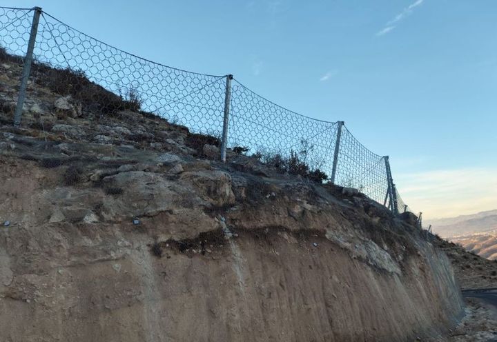 INSTALLED ROCKFALL BARRIER