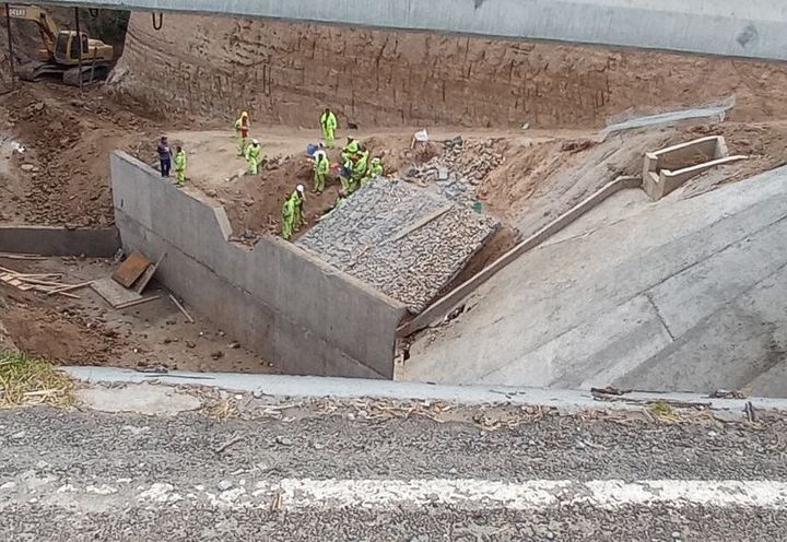 ESTABILIZACION DE TALUDES PARA PUENTE COLMENAS_2