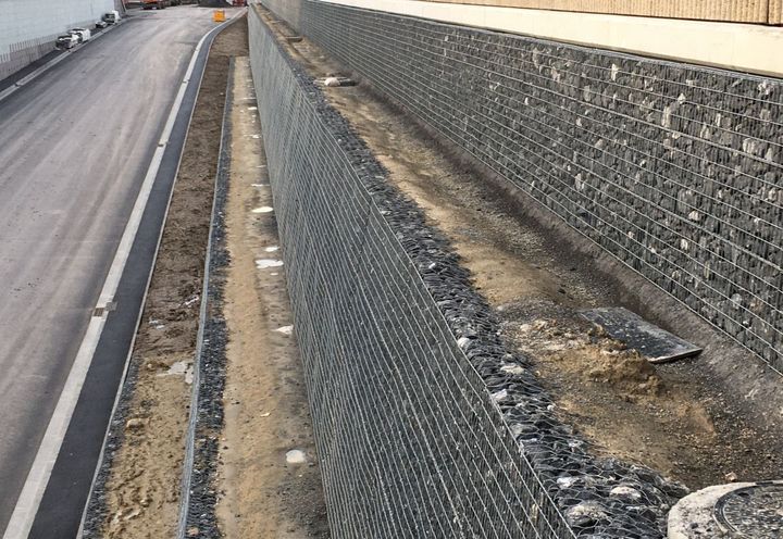 Terramesh minéral et habillage en gabions éléctrosoudés