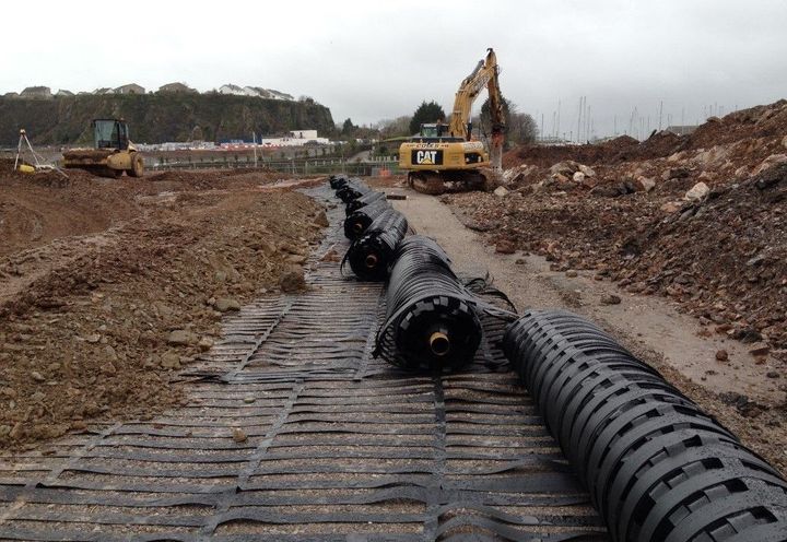 ParaLink® 400 ready to be laid and installed