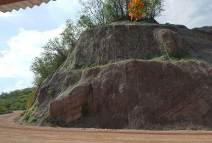 REVESTIMIENTO DE TALUD-HOLCIM_5