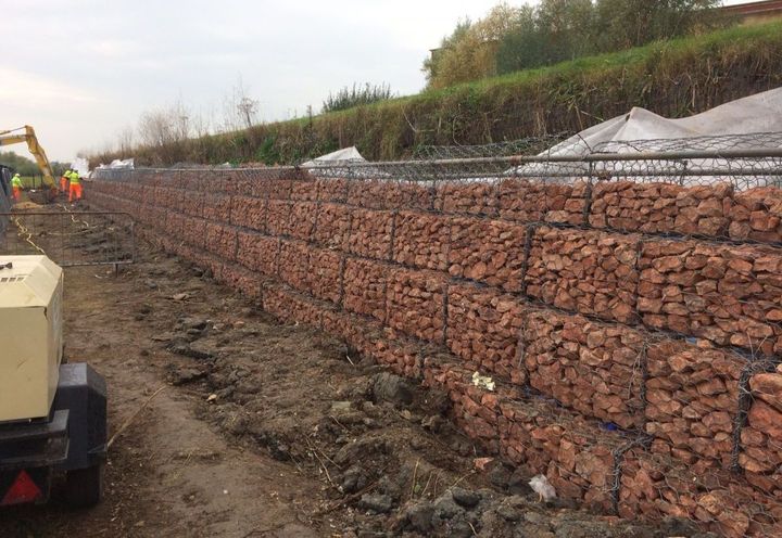 External side of the structure during construction - Nov 2016