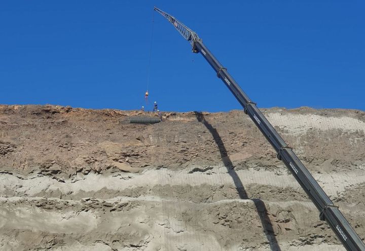 Detalle de operaciones con grúa