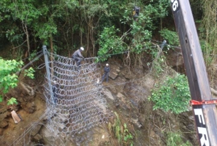 BARRERA DINÁMICA CONTRA CAÍDA DE ROCAS RMC 200_4