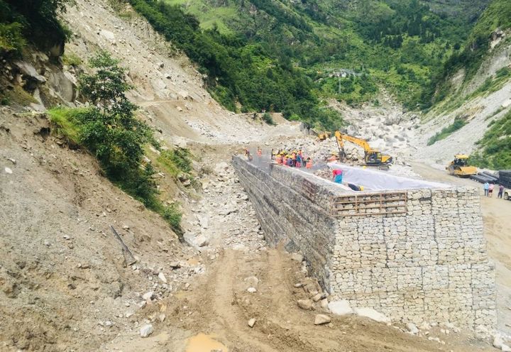 MITIGATION OF LANDSLIDE ZONE AT NH-58, LAMBAGARH_1