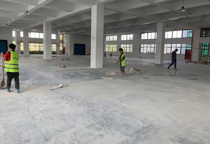 图4-钢纤维混凝土地坪完工