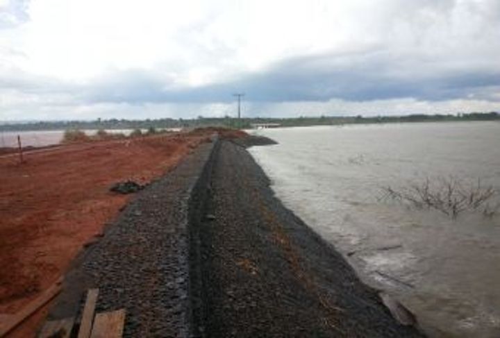 RELLENO SOBRE EL RÍO CORRIENTES_3