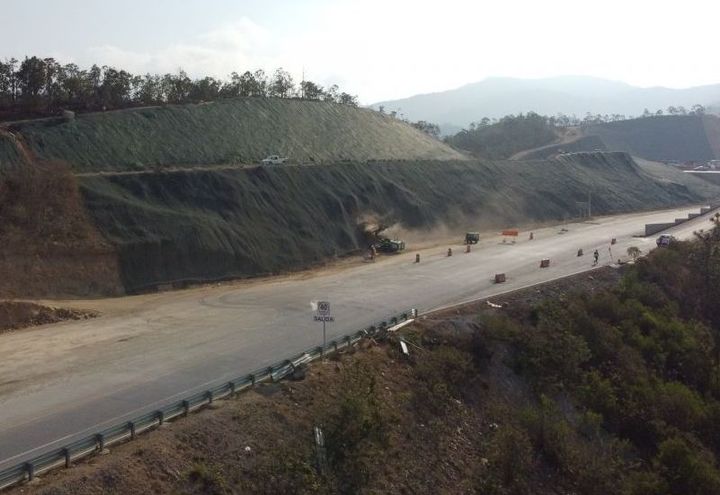 ESTABILIZACION DE TALUDES MITLA-TEHUANTEPEC_0
