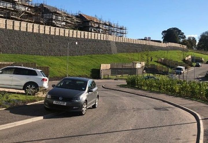 BONHILL, STIRLING ROAD