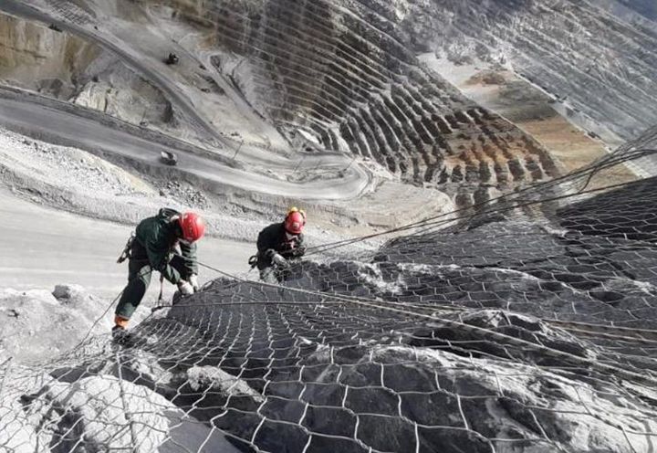 SISTEMA CONTRA CAÍDA DE ROCAS ANTAMINA FASE 8S_4