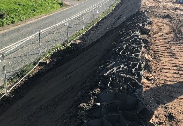 ParaGrid reinforced slope with MacWeb erosion control in 2018