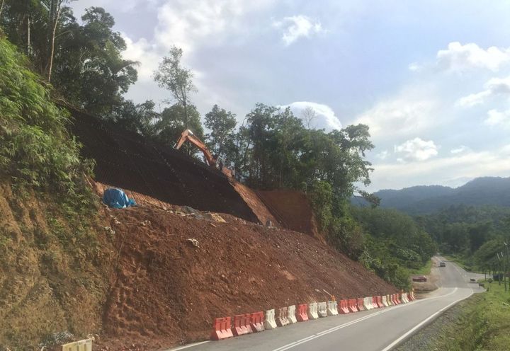 EROSION CONTROL AT JALAN KEPELU, KEDAH, MALAYSIA_0