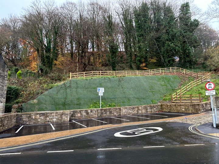 Exley Bank Slope Stabilisation with Geomac System