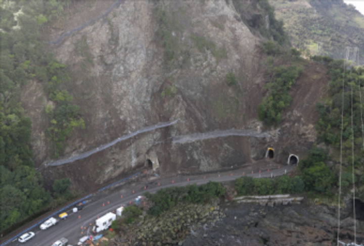 RMC200A fences installed on the slope profile