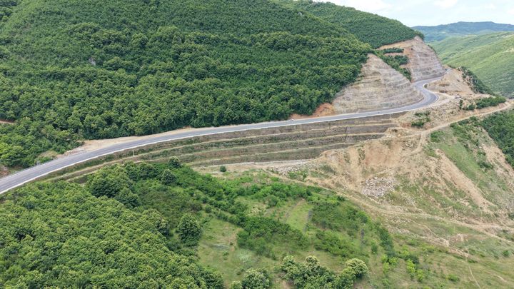 Reinforced soil wall Hmax=30m, L=380m