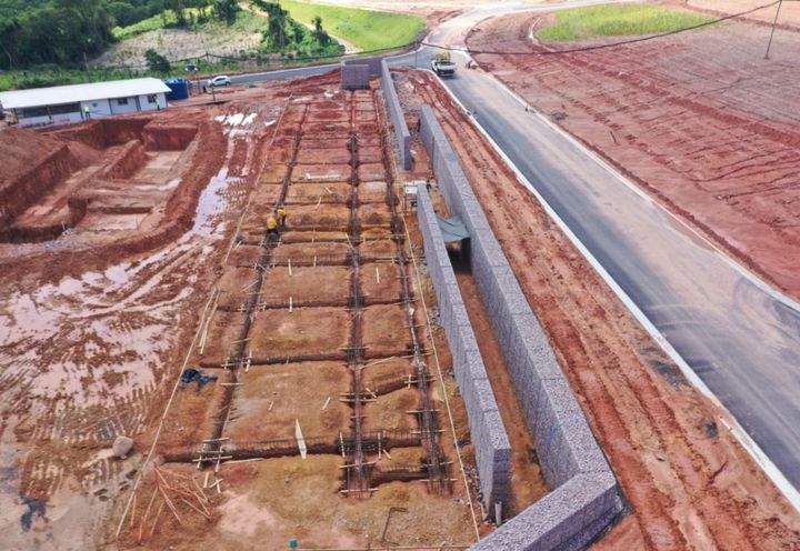 During Construcion 6