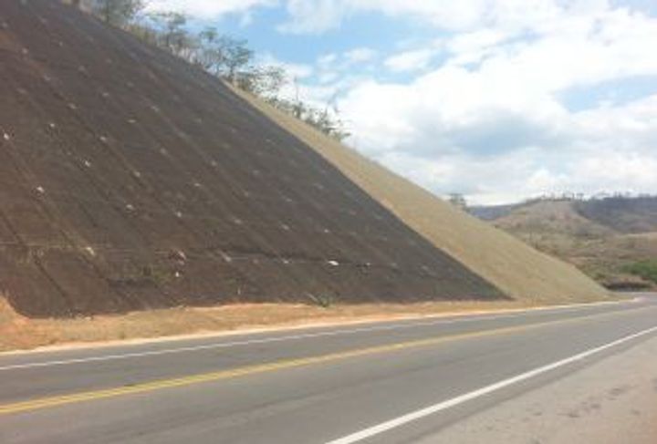 CARRETERA DE ACERO – ACCIONA_2