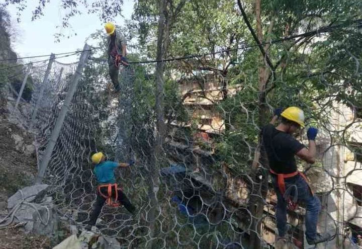 桂林市市区26座山落石灾害防护工程_3