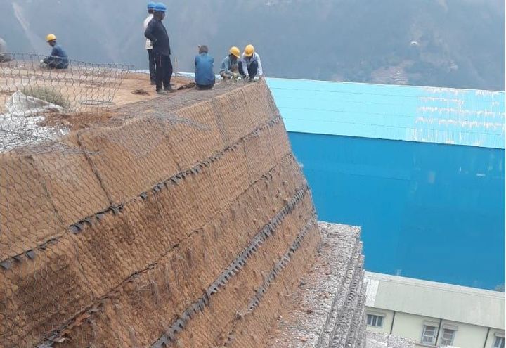 Photo 5: Installation of Green Terramesh units