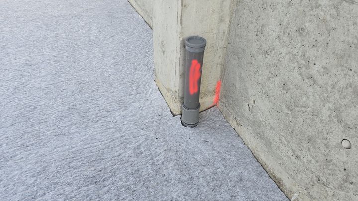 Géocomposite de drainage TerraDrain qui s'adapte parfaitement afin d'accueillir l'évent