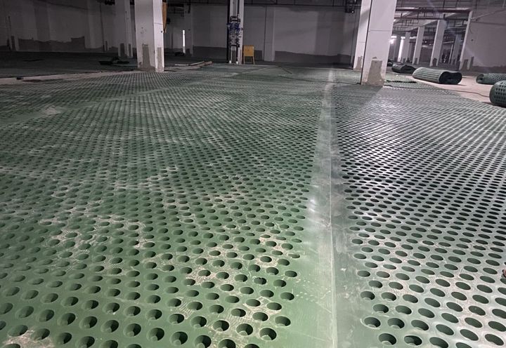 图2 排水板铺设施工