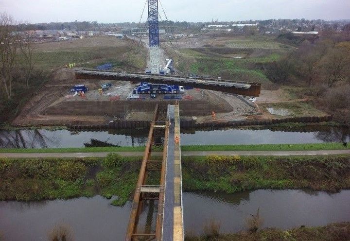 Crane pads over CFA foundation piles.
