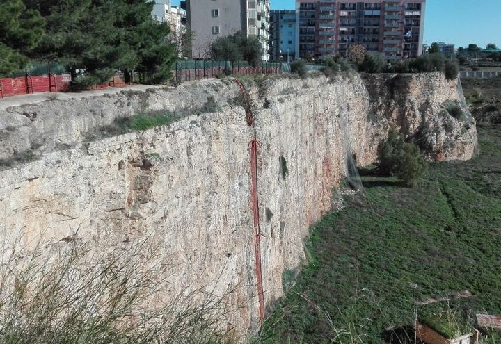 Vista della parete nord prima dell'intervento di messa in sicurezza