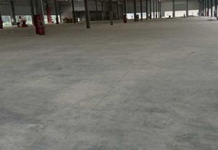 图5 钢纤维混凝土地面成品