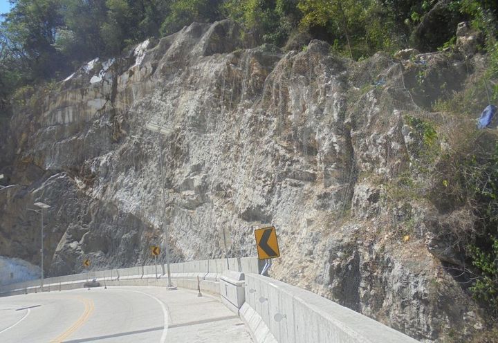 ROCKFALL PROTECTION ALONG MAROS ELEVATED ROAD_3
