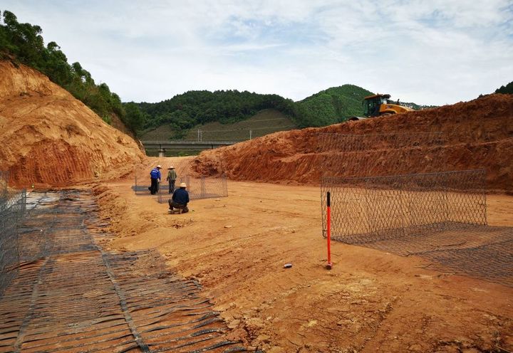 02-加筋格宾现场组装与定位