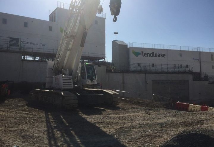 Crane standing over the 7m high structure
