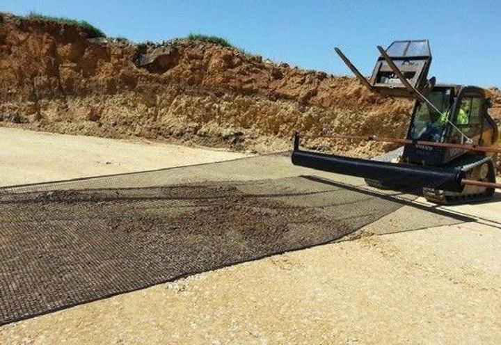 MacGrid® WG15 installation – rolling out the grid