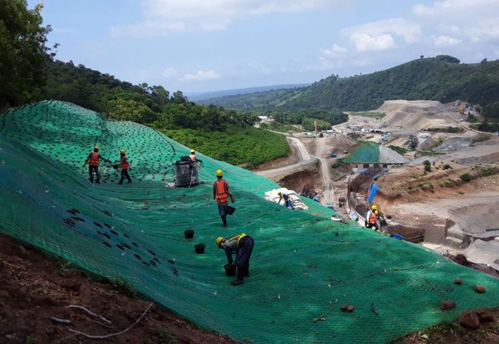 EROSION CONTROL SYSTEM AT BERINGIN SILA DAM_0