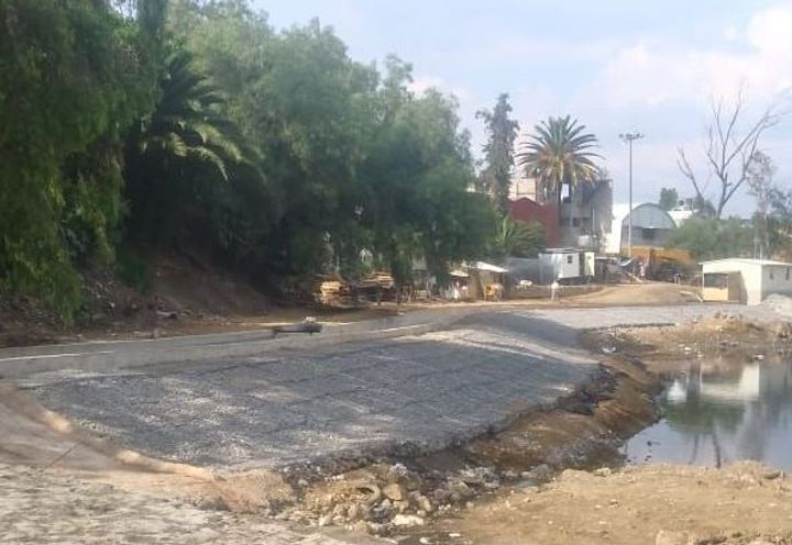 CANAL MARGINAL PRESA BECERRA_4
