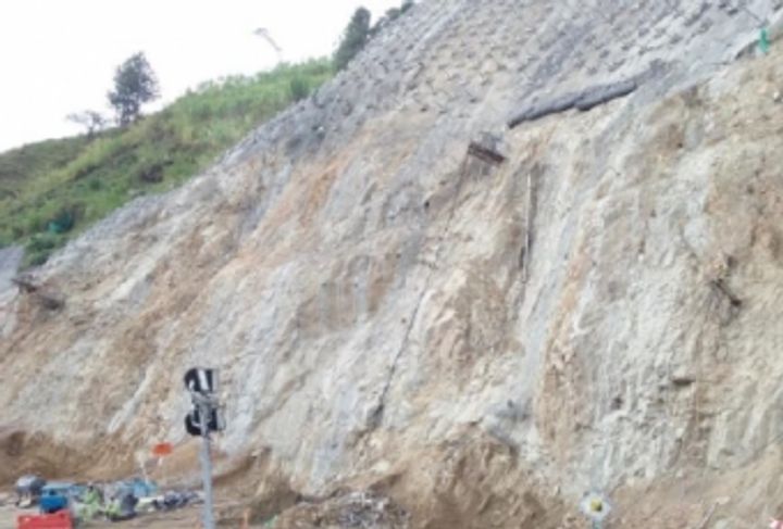 CONEXIÓN VIAL ABURRÁ - TALUD LOMA HERMOSA_2
