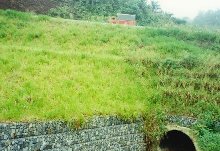 HILL SLOPE REINFORCEMENT AT KUALA KRAI, KELANTAN, MALAYSIA_1