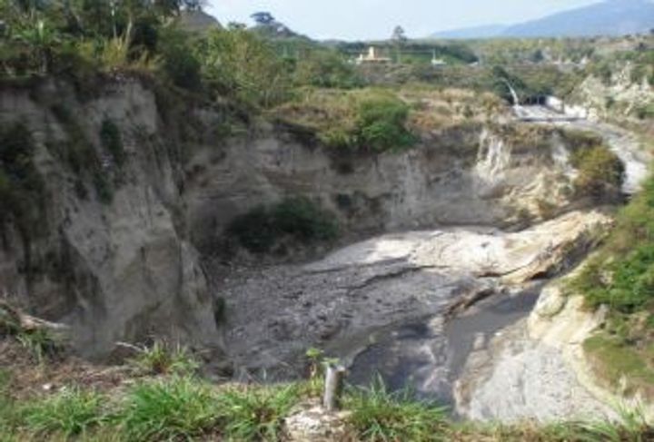 MURO DE RETENCIÓN EN RÍO LAS CAÑAS_0