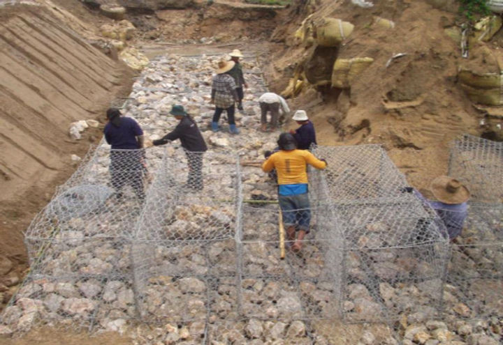 EROSION PROTECTION FOR TRASMISSION TOWER_2