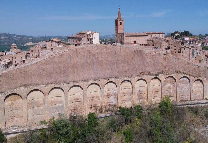 ROCK SLOPE STABILIZATION OF THE HISTORIC CENTRE OF CASTIGNANO
