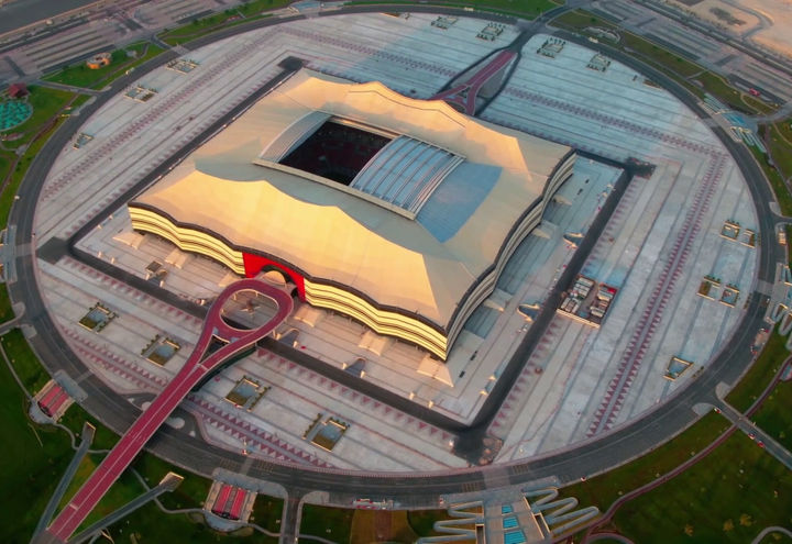 Aerial view of the full stadium (Google Images)